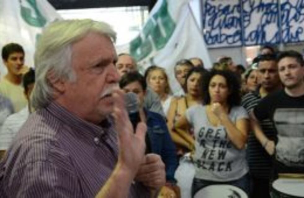 Una propuesta de Mestre acabaría con las asambleas