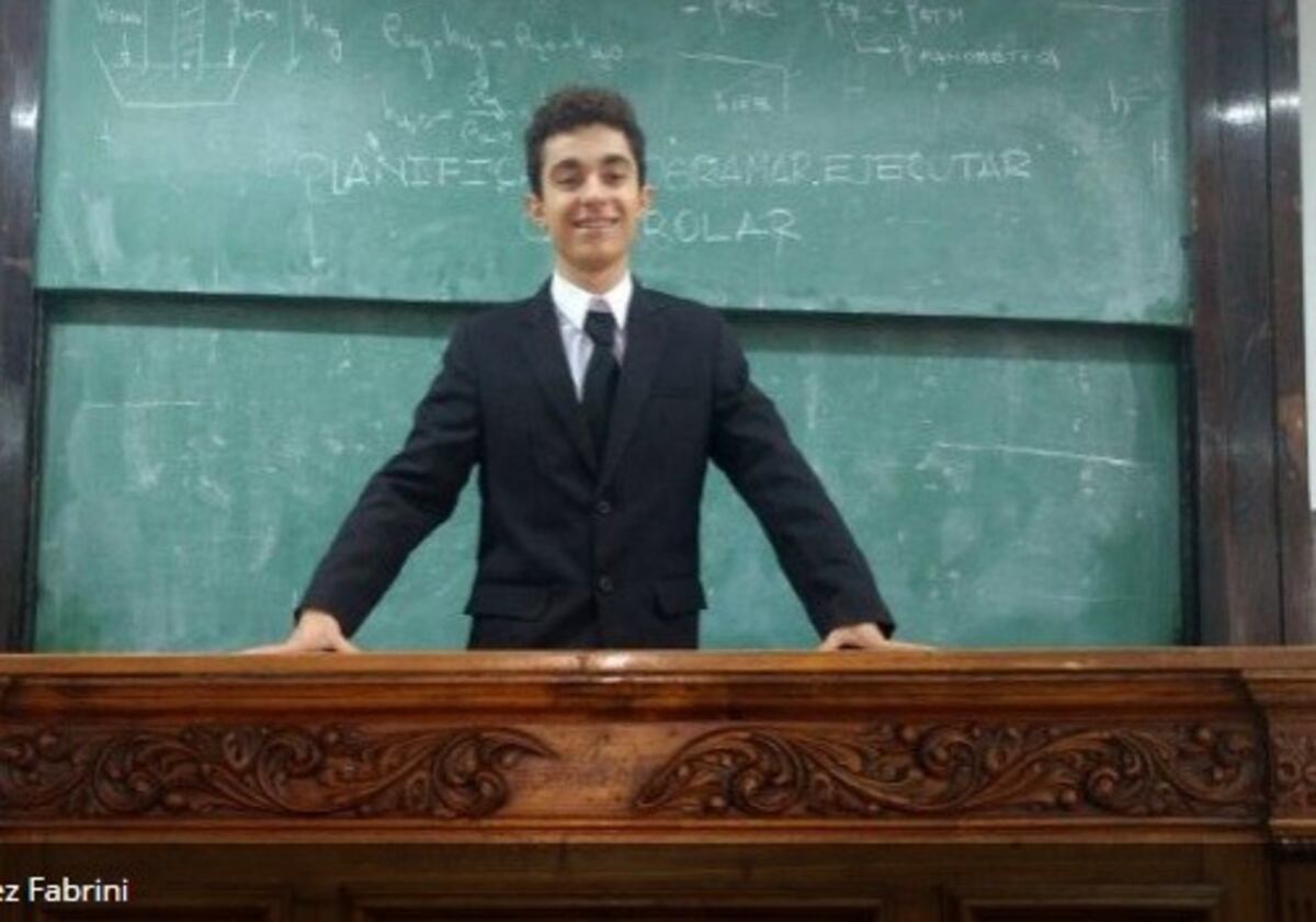 Eduardo Pu00e1vez Fabrini, uno de los mejores matemu00e1ticos del mundo.