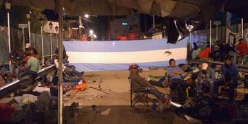 Corte en el paso internacional Salvador Mazza-Pocitos