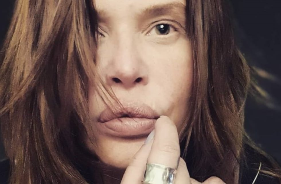 Nazarena Vélez se filmó en el espejo e incendió Instagram