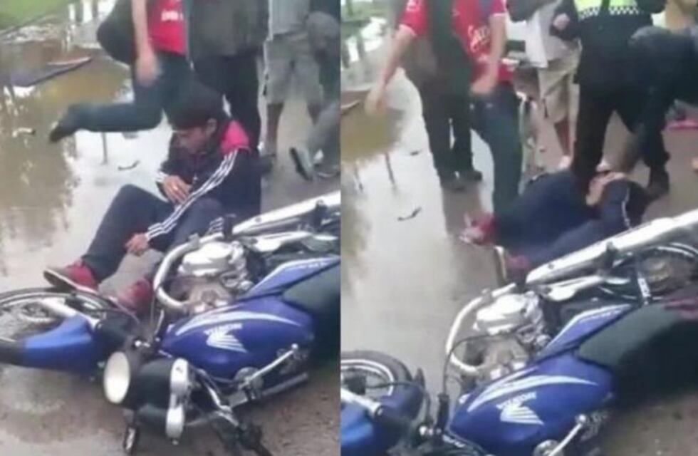 Vecinos atacaron a un motochorro: "Dejá de llorar y andá a laburar"