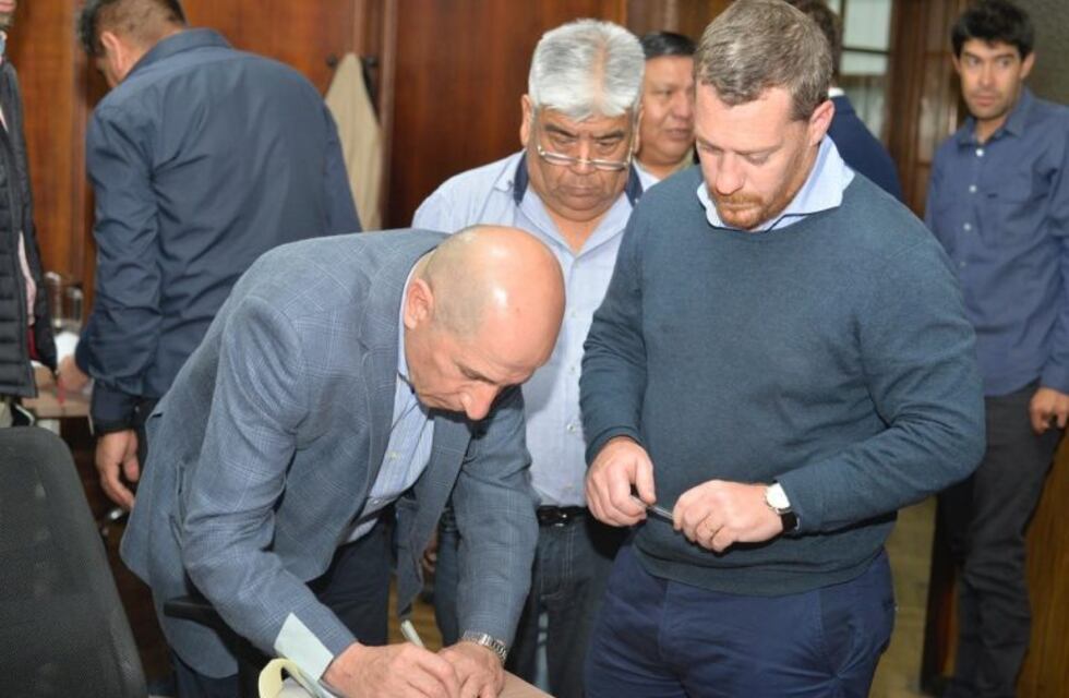 Acuerdo y aumento para petroleros de la cuenca del golfo San Jorge