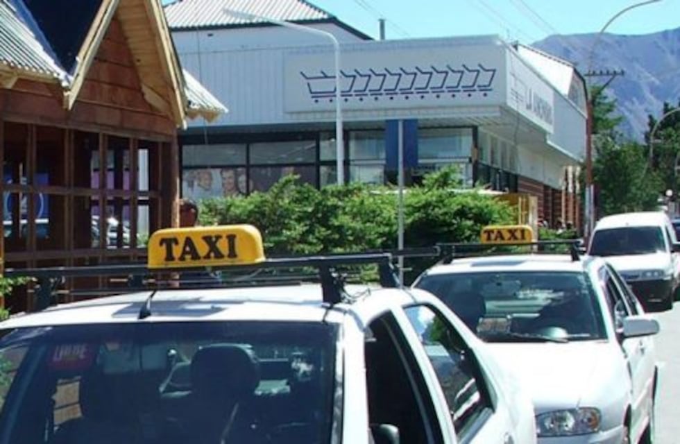 El 2020 empieza con aumento de taxis y remises