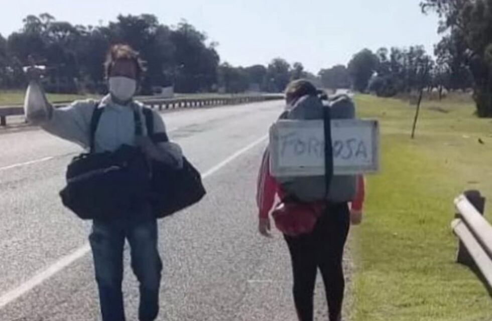 Cuarentena: tres formoseños vienen a pie desde Mar del Plata