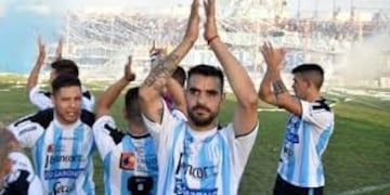 El Buluca Alejandro Luna, figura en el ascenso al Federal A, arranca este domingo un nuevo desafío con la Academia\u002E