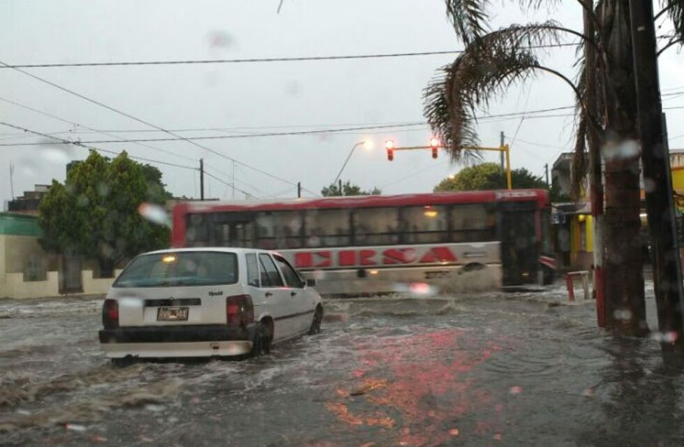 Intensa tormenta en Córdoba y en diferentes localidades de Sierras Chicas