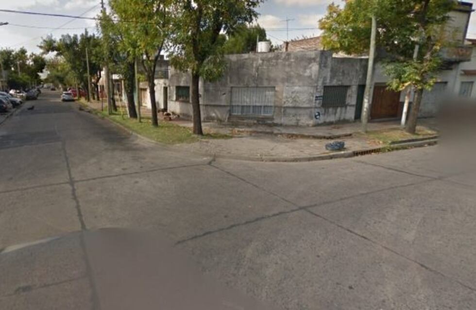 Gerli: chocó y mató a un automovilista cuando perseguía en contramano a un motochorro