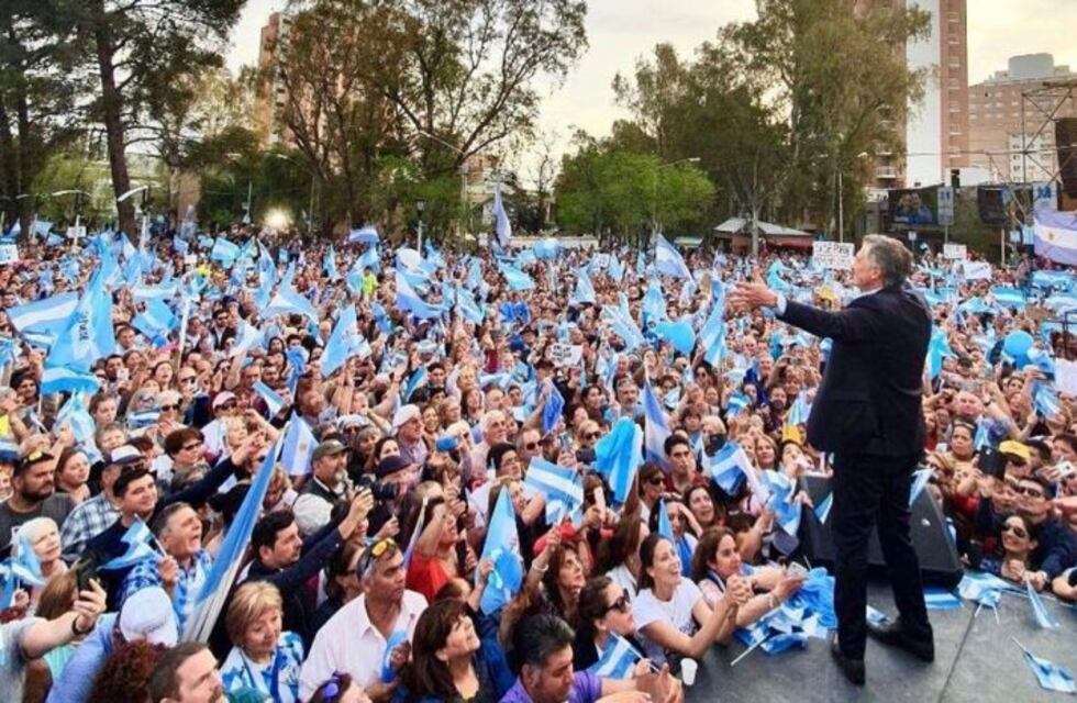 Mauricio Macri pidió en Neuquén que "todos vayan a votar" en las elecciones del 27 de octubre