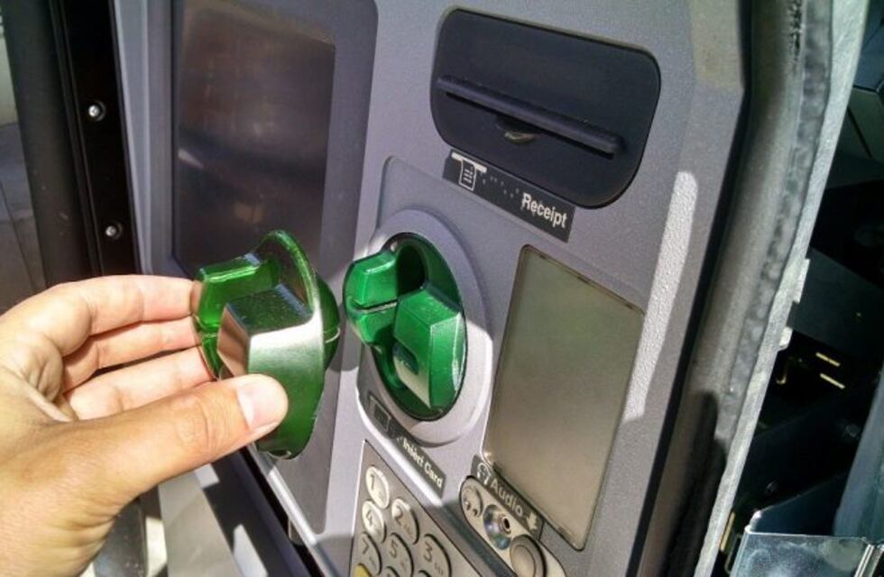 Prisión preventiva para una banda que cometió un centenar de estafas en cajeros automáticos