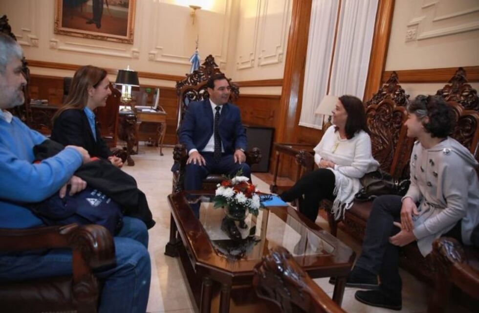 Valdés se reunió con funcionarios nacionales por el avance en obras para la provincia