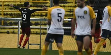 Central cayó 2 a 1 ante Colón por Copa Santa Fe