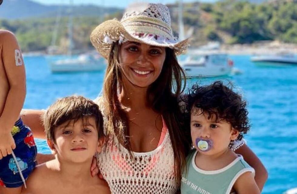 Al fin solos: Antonela Roccuzzo y Thiago Messi se sacaron una tierna selfie