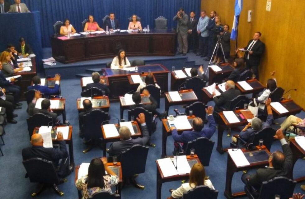 La Legislatura provincial aprobó de manera unánime la adhesión de la provincia a la Ley Micaela