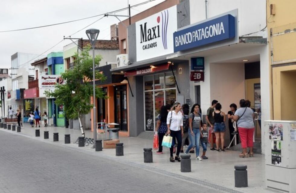 Cayeron un 13% las ventas por el día de la madre en Viedma