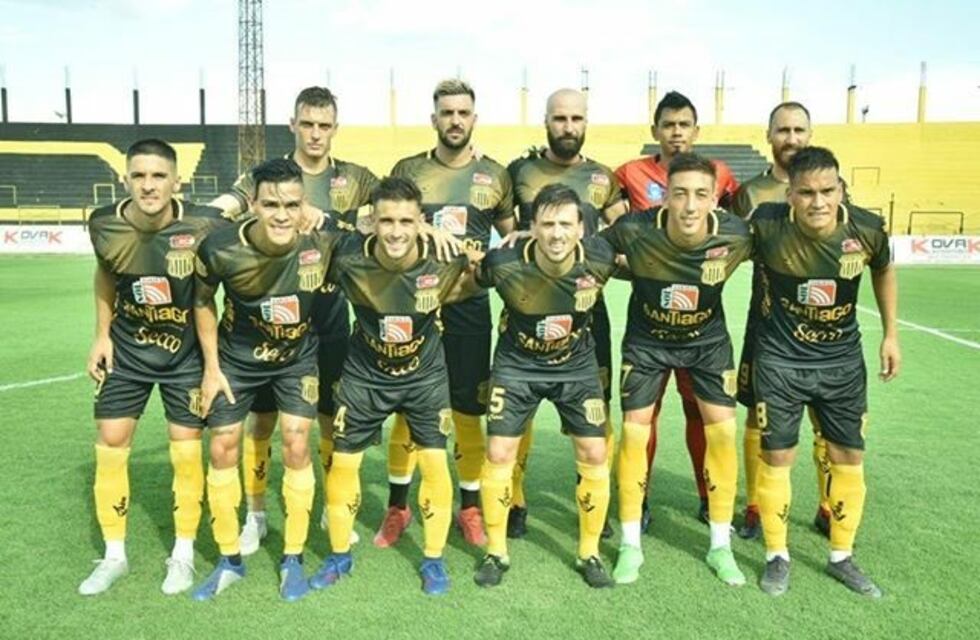 En el debut del "Indio" Ortíz Mitre empató sin goles con Estudiantes de Río Cuarto