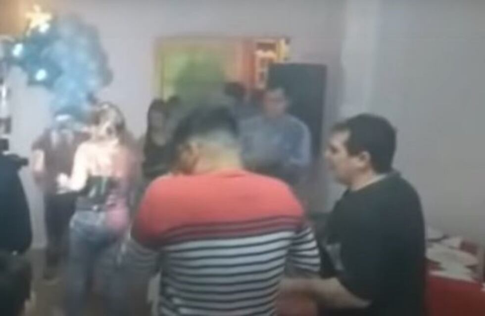 Polémica en La Paz por una fiesta que realizó una funcionaria en medio de la cuarentena