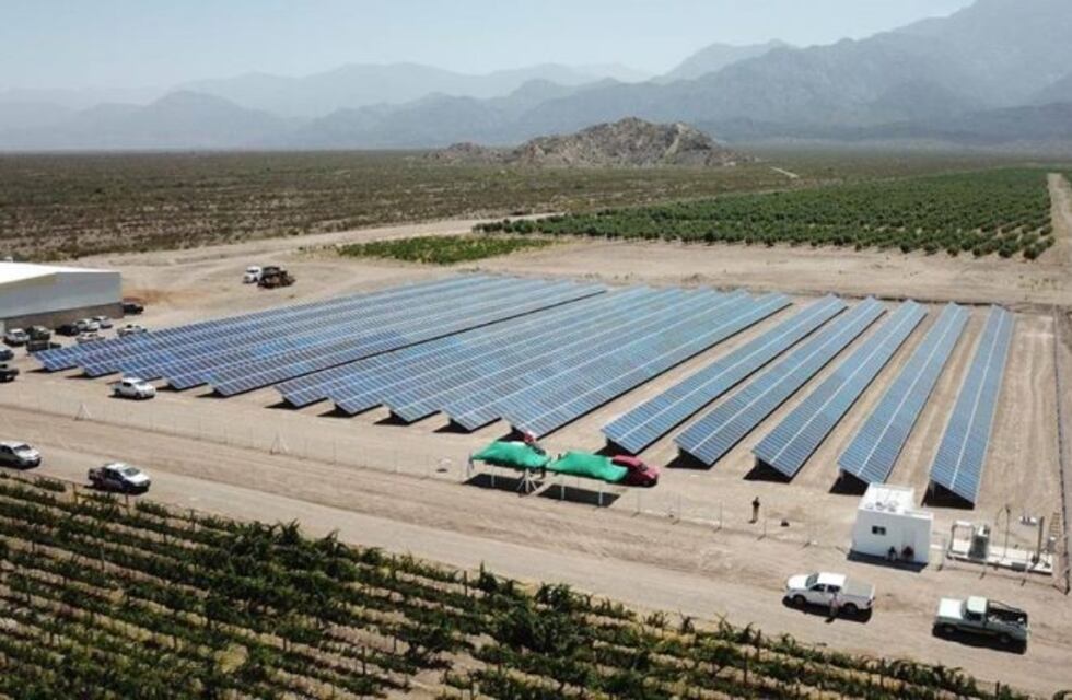 Inauguraron la Planta de Energía Solar de la empresa Altos de Tinogasta