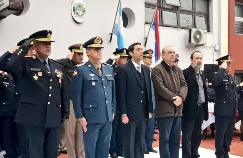 Pérez sobre las FFAA: "En particular, a la provincia personal del Ejército, no va a venir"