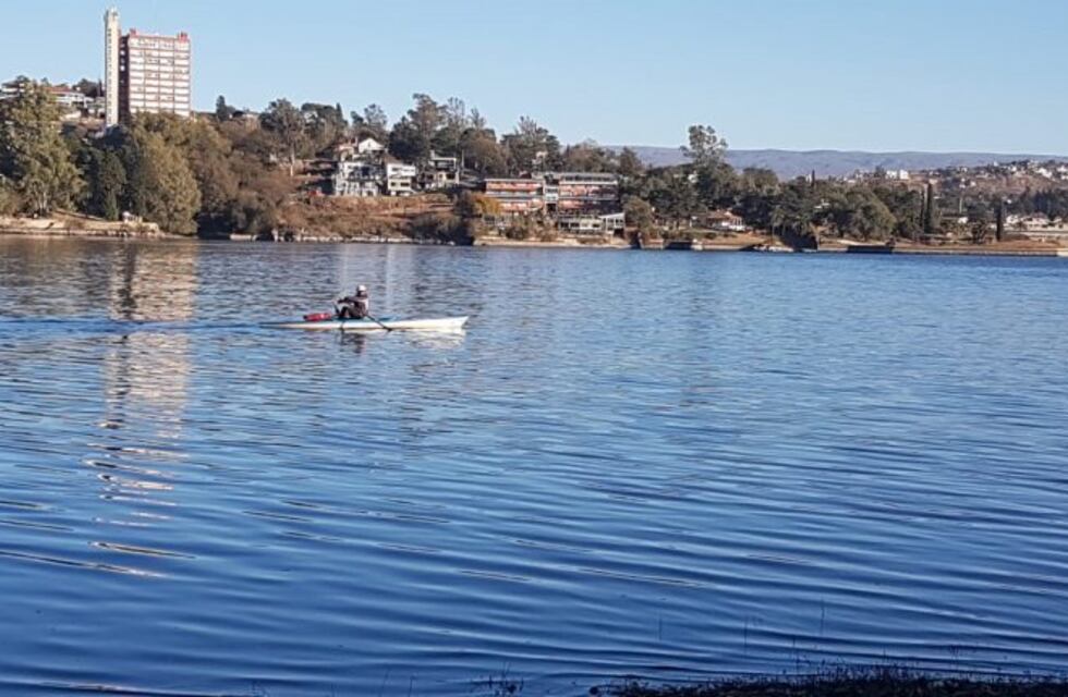 Tras 90 días, este sábado volvió el remo a Carlos Paz
