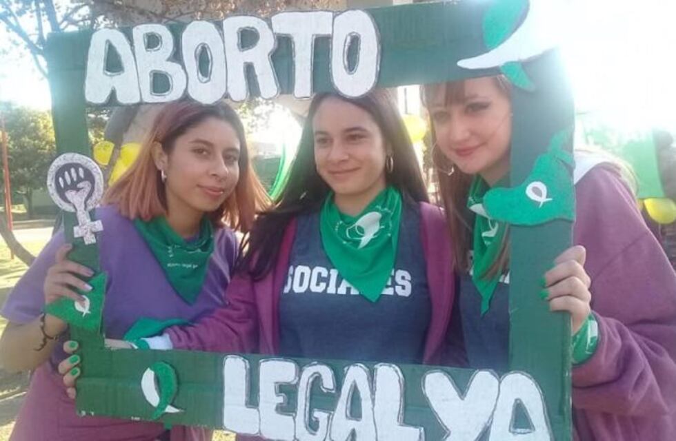 Carlos Paz también estuvo presente en el pañuelazo verde de este martes