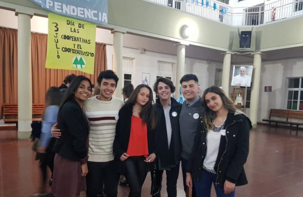 Rotaract Club Alta Gracia: recolectan insumos para los damnificados de los distintos incendios