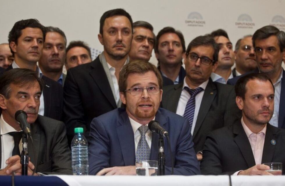 Massot, jefe del bloque PRO: "¿Quieren la guita? Pídanla en Ezeiza y Marcos Paz"