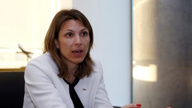 Isela Costantini, President of state-run Aerolineas Argentina speaks during an interview in Buenos Aires, Argentina, August 9, 2016. Picture taken August 9, 2016.  REUTERS/Enrique Marcarian buenos aires Isela Costantini presidenta de aerolineas argentinas notas entrevistas reportajes
