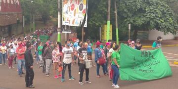 Los manifestantes ganaron las calles de Puerto Iguazú\u002E