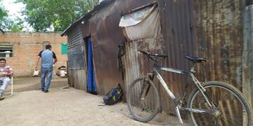 El crimen ocurrió dentro de una vivienda del barrio 2 de Abril\u002E (@soria_pablo)