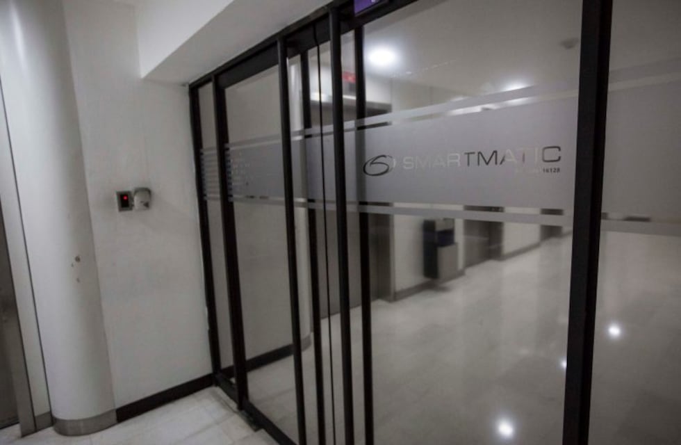 El Gobierno acusa de "irresponsable" al Frente de Todos por pedir el apartamiento de SmartMatic