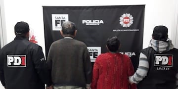 Dos fueron los detenidos tras el allanamiento en la clínica dedicada a realizar abortos clandestinos en Mitre al 1200\u002E (Min\u002E Seguridad)