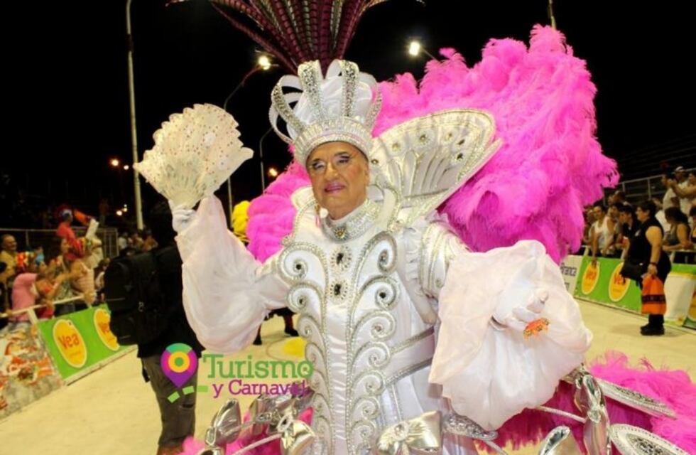 El Museo del Carnaval recibió la donación de trajes diseñados por Juancho Martínez