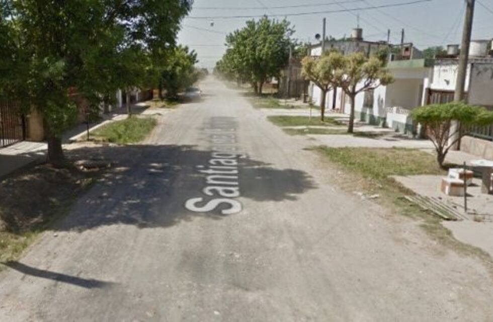Una menor resultó lesionada luego de que su padre la arrojara del auto