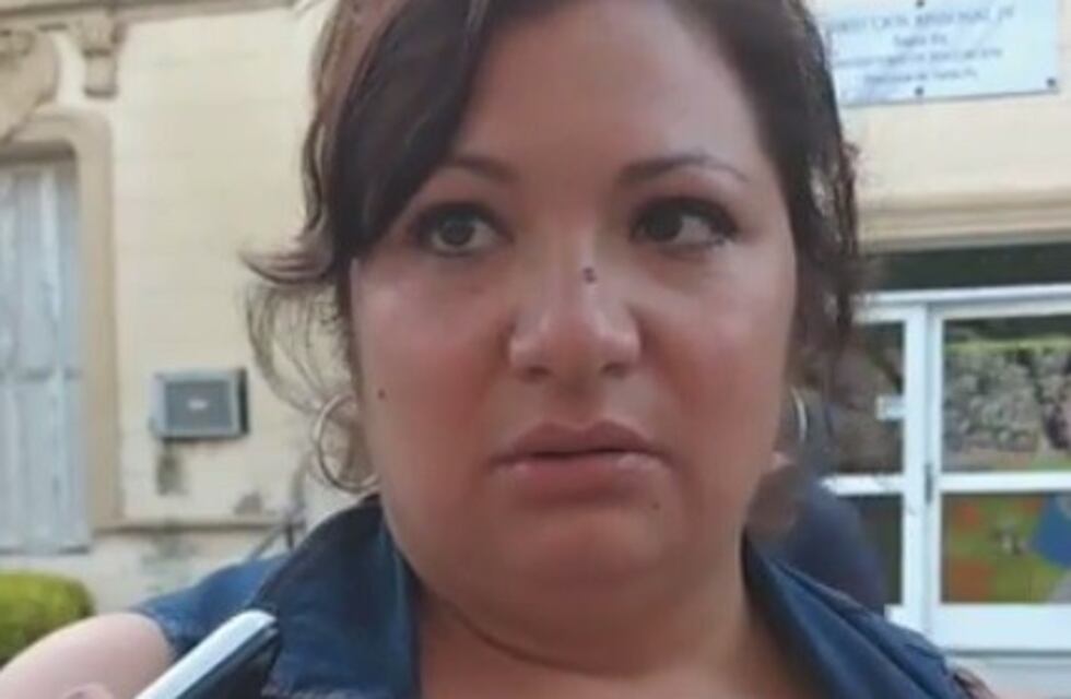 Después del video cambiarán de escuela a la niña que tomó pastillas cansada del bullying