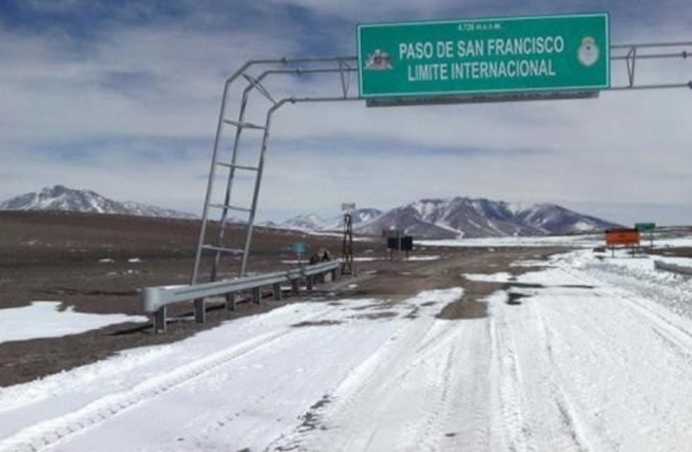 Piden a Chile no cerrar el Paso de San Francisco en Invierno
