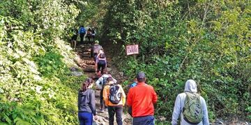 Facebook: Neanderthales Team\u002E