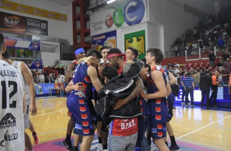 Quimsa se quedó con el clásico santiagueño y clasificó a los playoffs del Súper 20