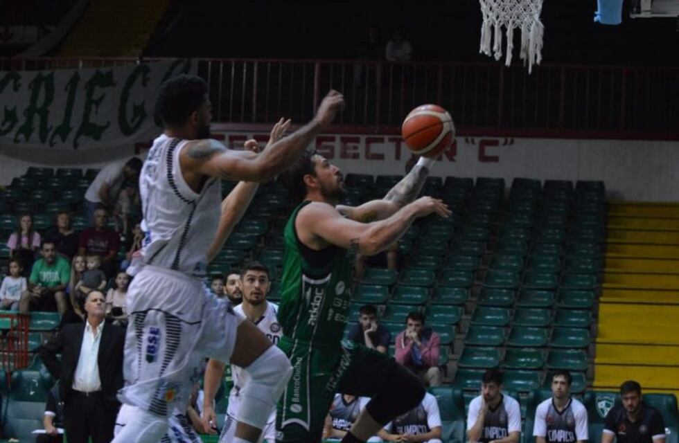 Atenas cortó la mala racha y venció a Olímpico por Liga Nacional