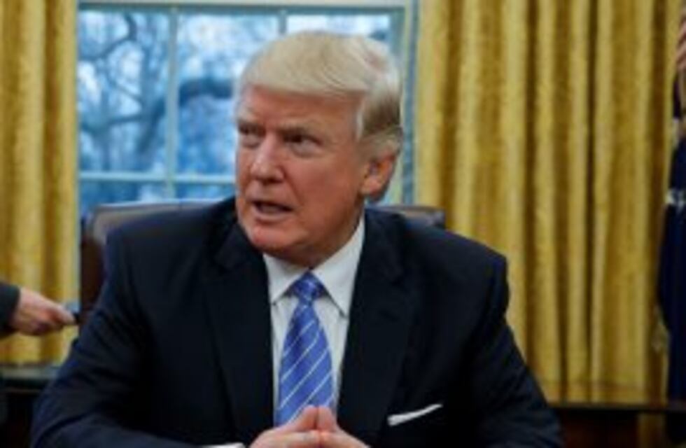 Trump despidió a la fiscal general que cuestionó su decreto migratorio