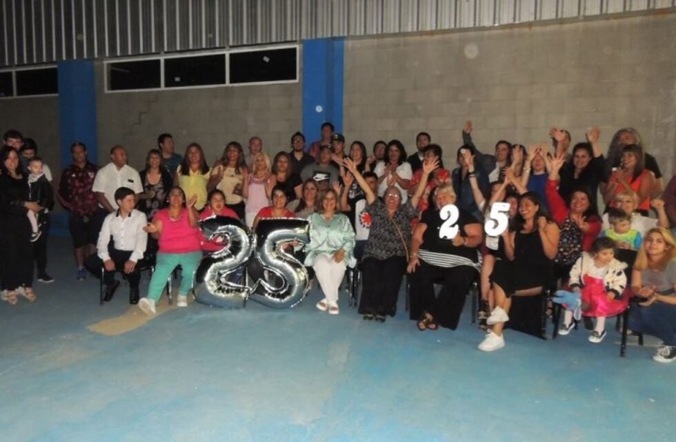 Crecer en Comunidad celebró 25 años junto a los jóvenes