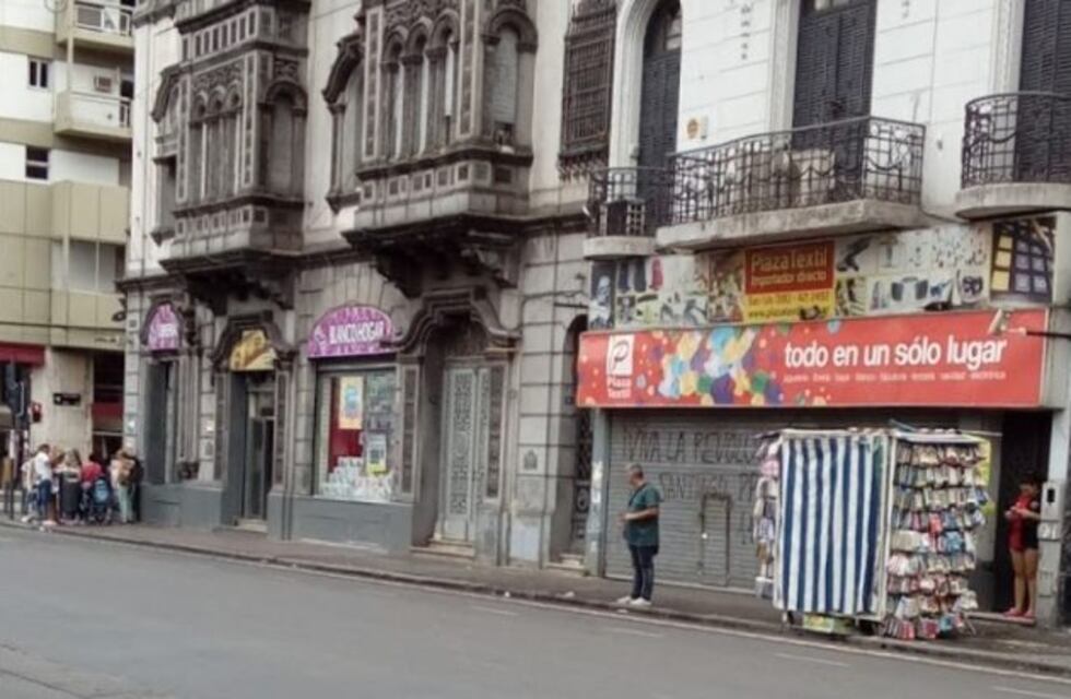 Comerciantes rechazan la peatonalización de San Luis por el Día de la Madre