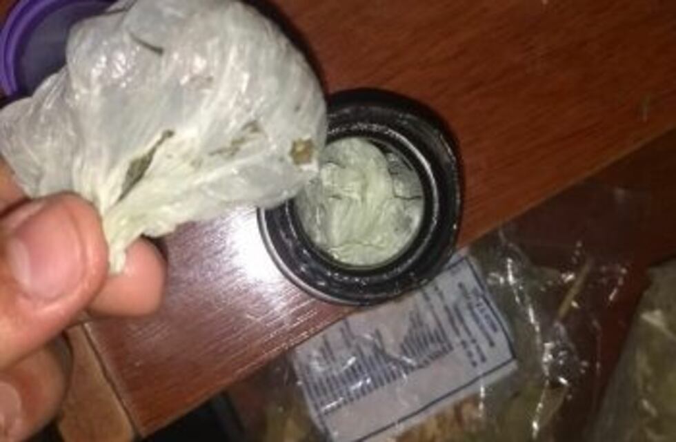 Hallaron droga en una encomienda que recibió un interno del penal de Coronda