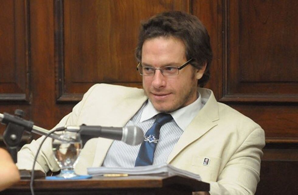 Se "partió" el peronismo mendocino