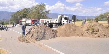 Bloquearon el paso a Valle Viejo en Catamarca\u002E