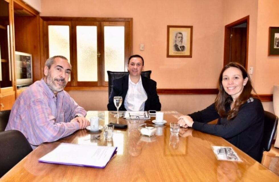 Adrián Maderna se reunió con autoridades de la Facultad de Ciencias Económicas