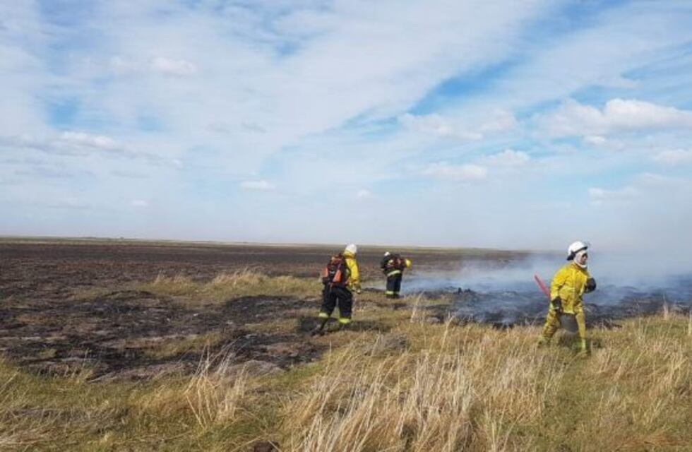 El incendio de campo registrado en Sarmiento ya está controlado