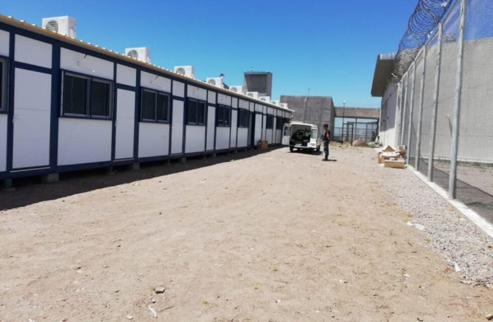 Agregarán 8 nuevos módulos escolares para internos de Almafuerte