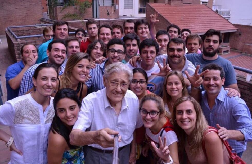 Rendirán homenaje a Angeloz en la Casa Radical