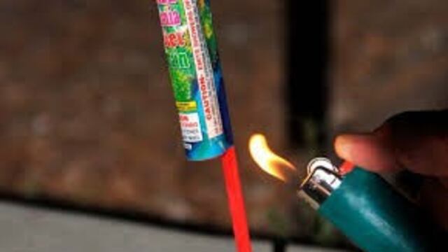 Rige la prohibición de pirotecnia