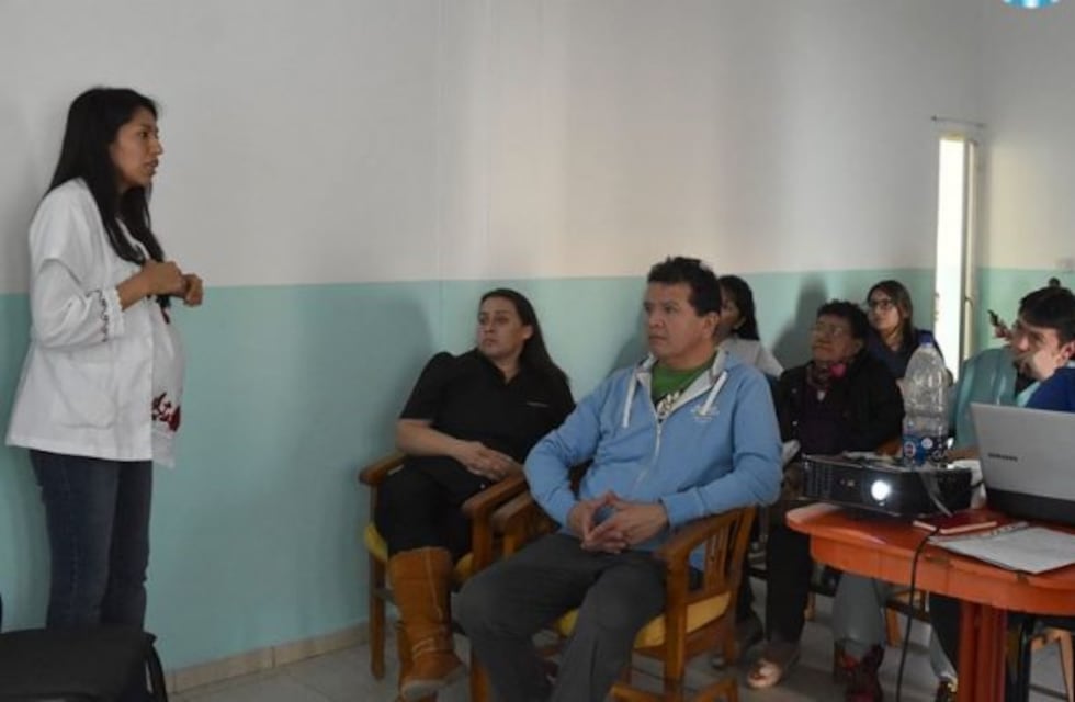 Capacitación para el personal del Hogar de Ancianos